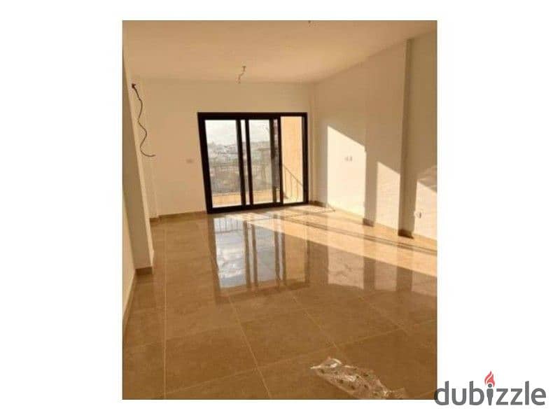 PENTHOUSE FORSALE UNDER MARKET PRICE READY TO MOVE VIEW LANDSCAPE AL-MARASEM 16