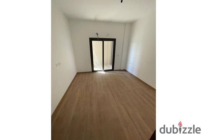 Ground floor apartment in Jordan for sale in a prime location view of the landscape at the lowest price in the market 6