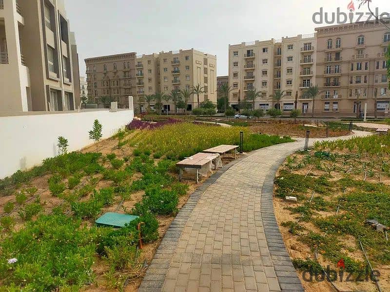 Apartment with garden with prime view for sale in Hyde Park Compound - Fifth Settlement 7