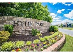 Townhouse Middle Fully super luxurious finishing for sale in Hyde Park Compound