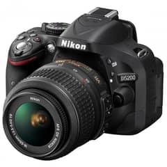 NIKON D5200