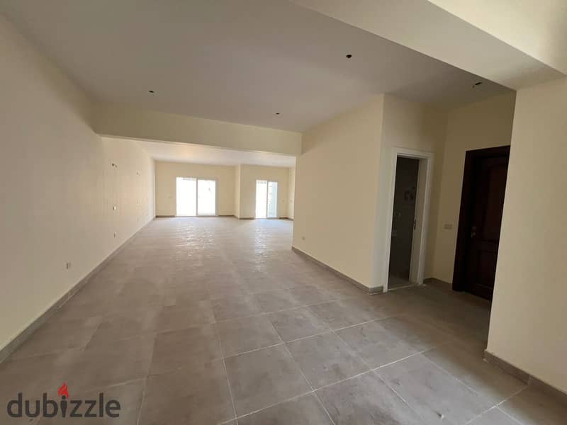 Classic Town house Ready To move Under market price 391 sqm  in new cairo 14