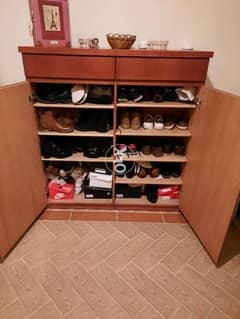 Shoe closet 0