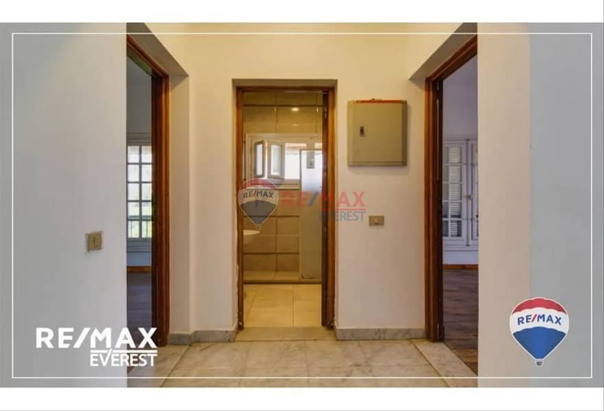 Standalone Villa With Pool In ElRabwa - Golf View 10