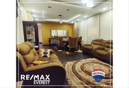 Resale Apartment in The 11th District, Sheikh Zayed - Attractive Price