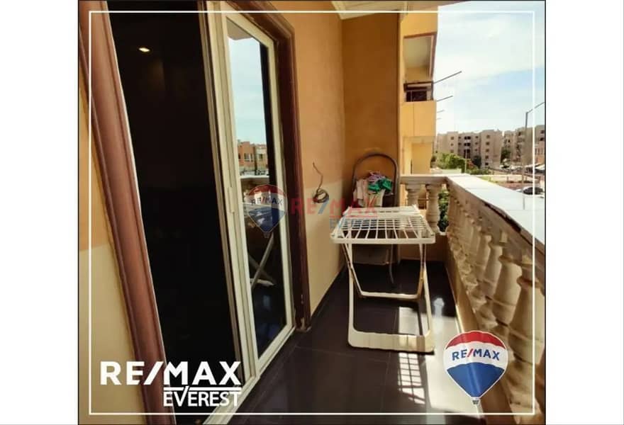 Resale Apartment in The 11th District, Sheikh Zayed - Attractive Price 1