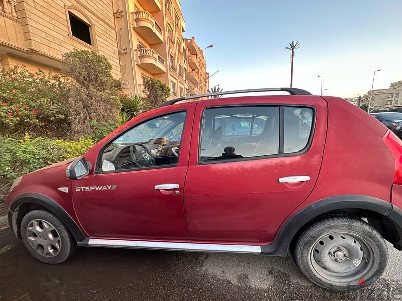 Renault Sandero Stepway 2013 8