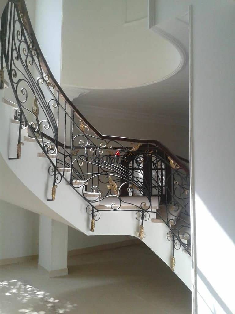 villa for sale 645 m in Obour 7th area Ready to move 18