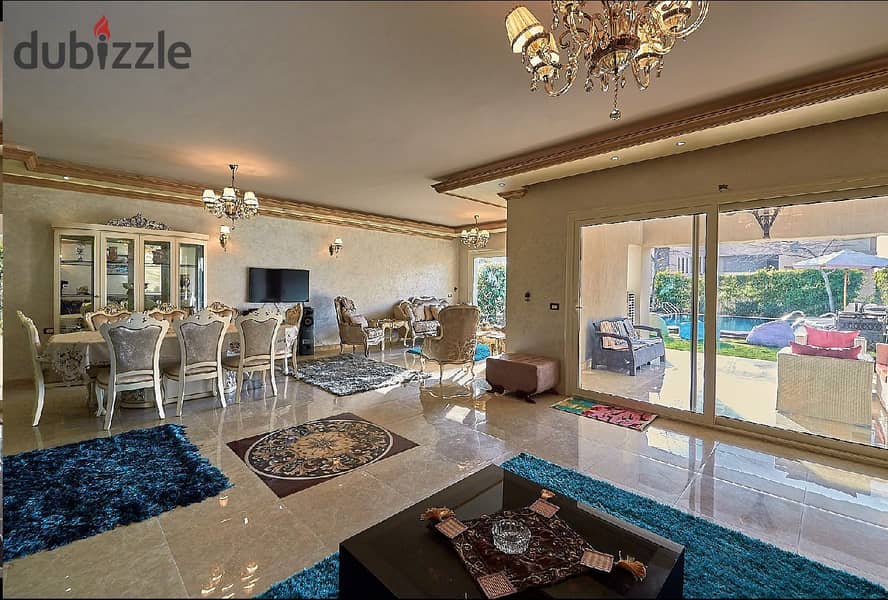 Villa *Resale* for sale, fully finished with furniture and appliances, Ready To Move  in Hacienda White | Swimming pool and private garden 6