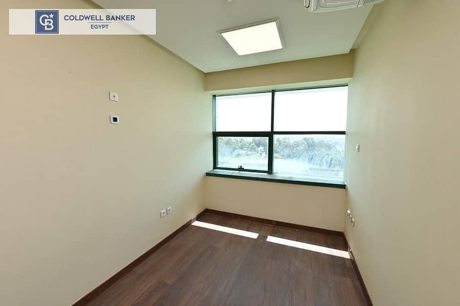 79 sqm Clinic for sale fully finished in a well known medical center in nasr city 4