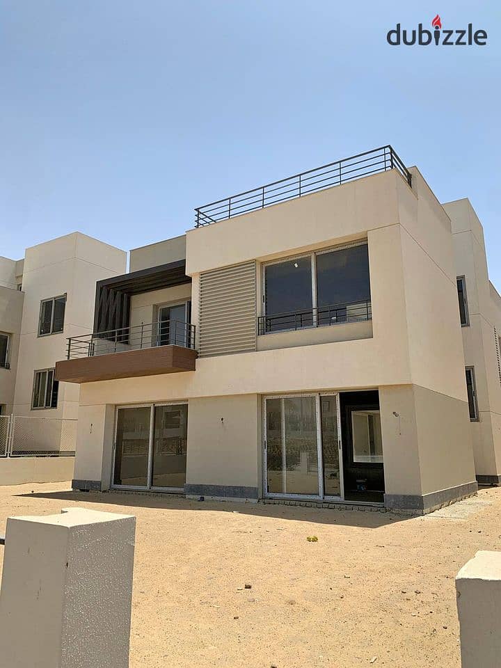 Townhouse Villa for Sale at a Special Price in a Compound in Palm Hills, New Cairo 1