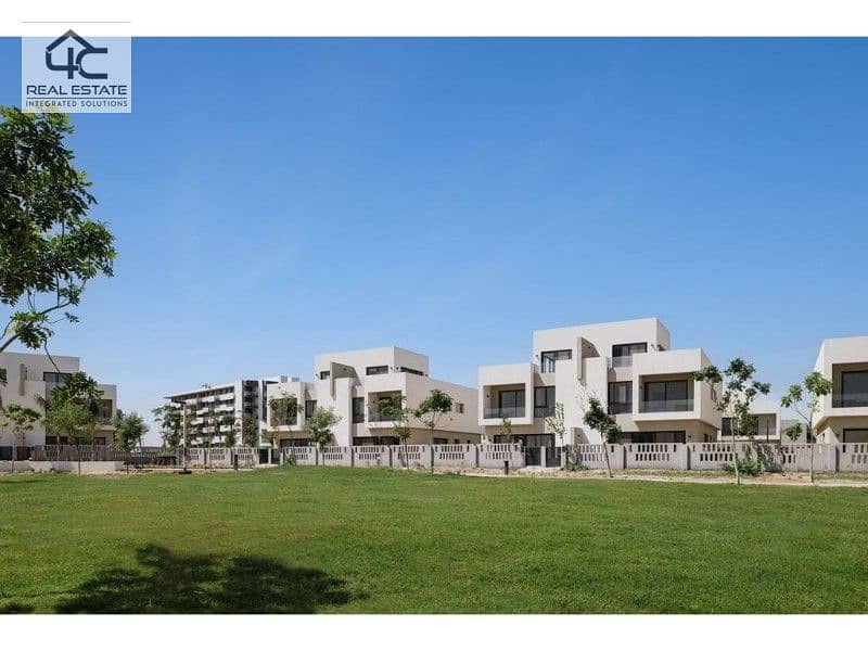 Direct on view landscape ready to move villa stanalone fully finished in al burouj compound 400 m 1