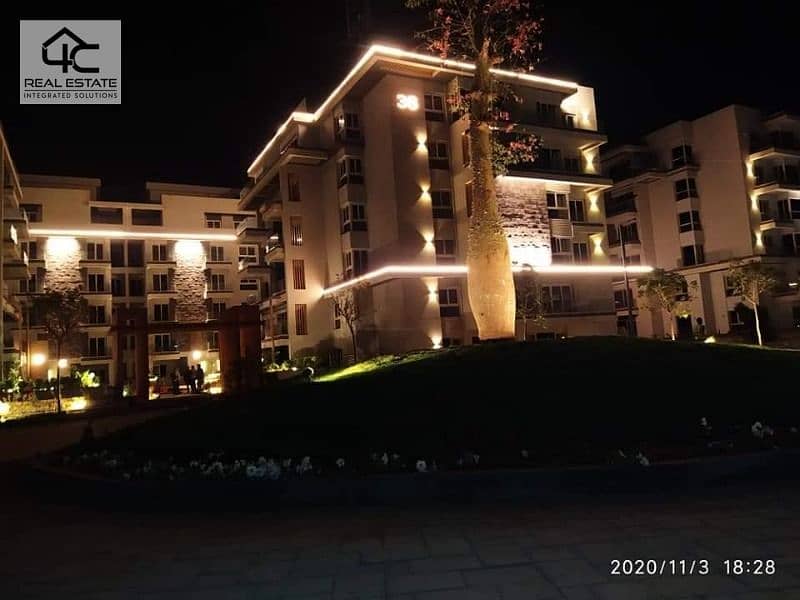 For sale apartment 140 m prime location under market price in Mountain View Compound 12