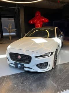 Jaguar XE 2020 0