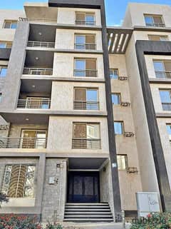 Apartment for sale in the Fifth Settlement in front of Hyde Park