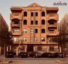 Apartment for sale at Fifth Settlement near 90th Street, Al-Nawadi Street