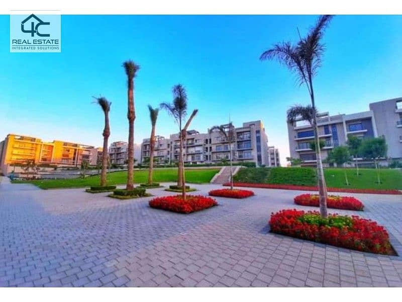 Penthouse with installments for sale in Fifth Square - Marasem 1