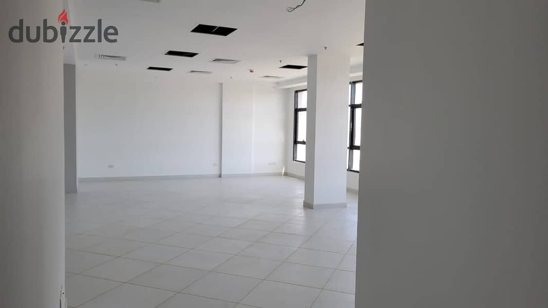 Administrative floor for rent in a prime location in the Fifth Settlement 0