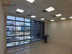 مكتب للبيع علي الفيو في التجمع الخامس ستون بارك -Office for sale on view in Fifth Settlement, Stone Park -