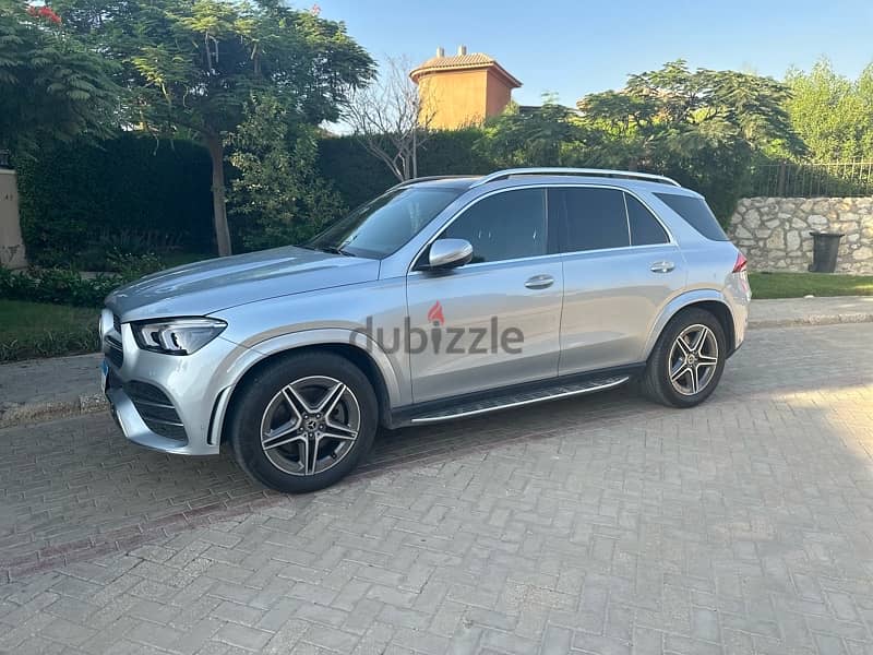 Mercedes-Benz GLE-Class 2023 3