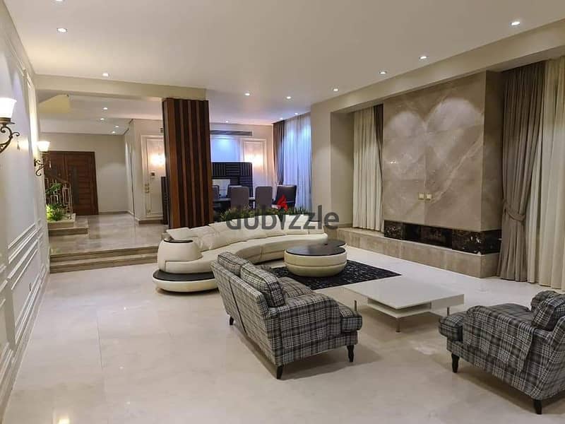 Townhouse villa for sale at the old price in the finest compound in the heart of Sheikh Zayed City with installments over 5 years without interest 1