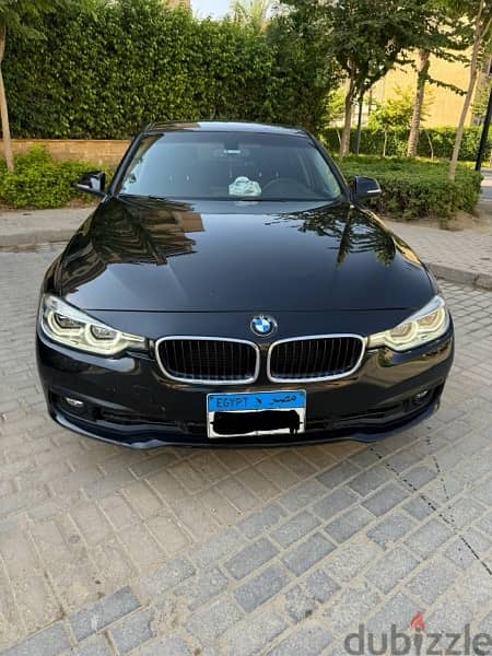 BMW 318 2019 5