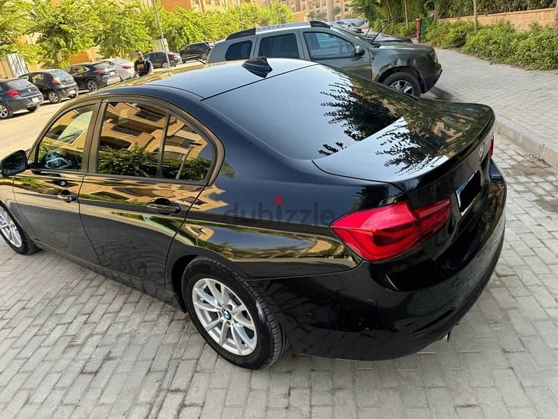 BMW 318 2019 8