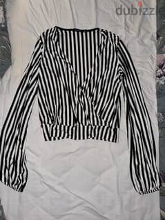 bershka blouse made in turkey good as new size small