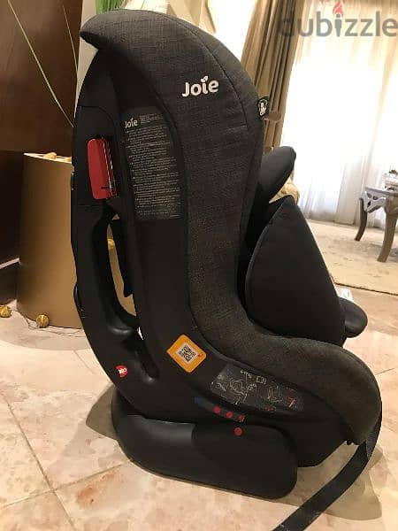 car seat joie 4