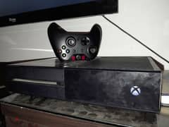 XBOX ONE LIKE NEW