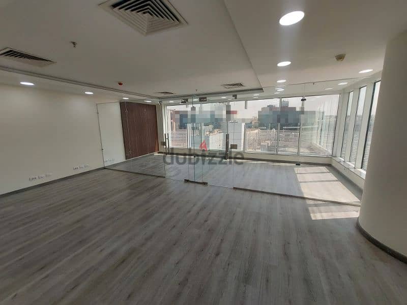 مكتب اداري للايجار 114م علي شارع التسعين التجمع الخامس Office For Rent 2