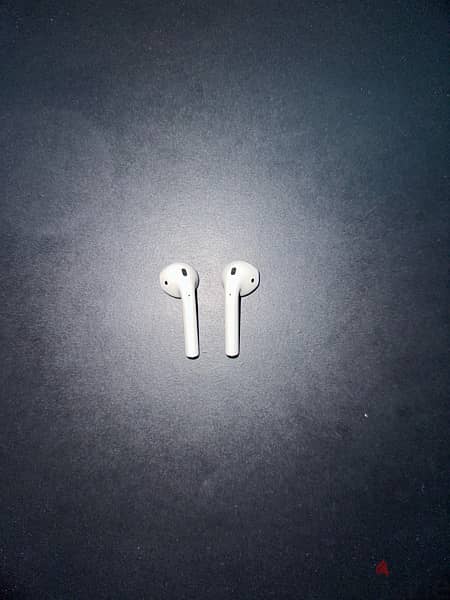 Airpods gen 2 (without case) 1