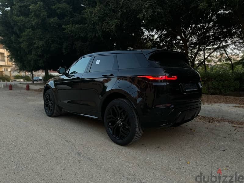 Range Rover Evoque 2023 R-Dynamic FULLY LOADED ZERROOO 3