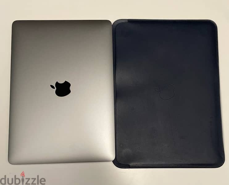 MacBook (Retina, 12-inch, Early 2015) with apple orignal cover and box 4