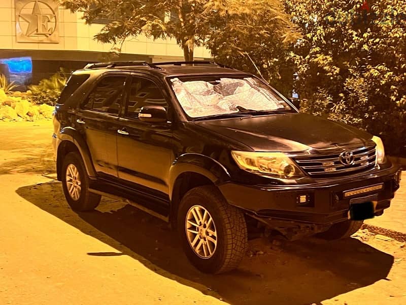 Toyota Fortuner 2013 9