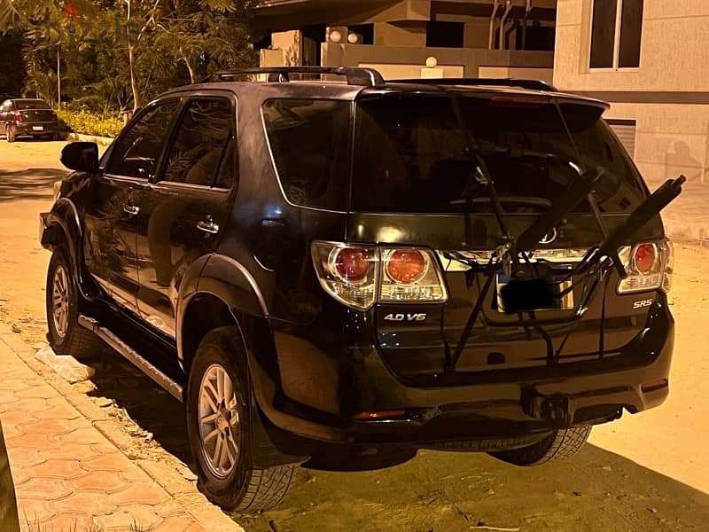 Toyota Fortuner 2013 10