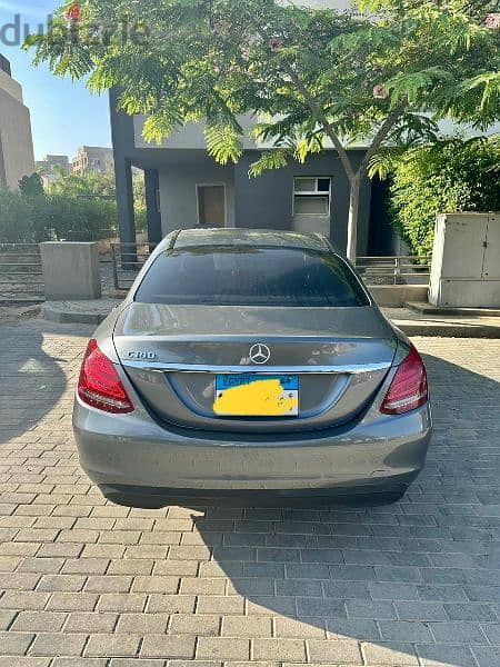 Mercedes-Benz C180 2018 6