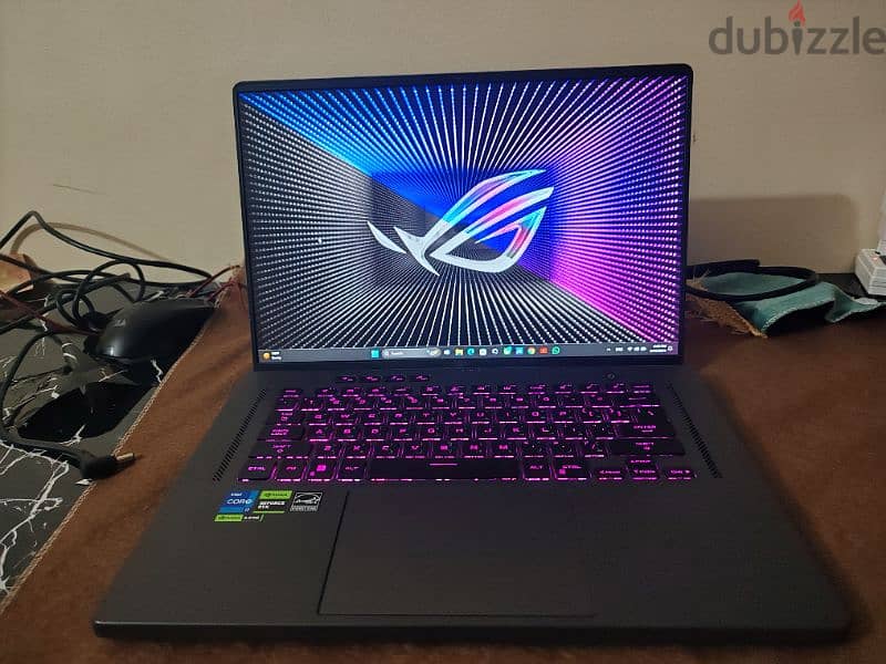 Asus ROG zephyrus g16 i7-13620H RTX4060 16" WUXGA 165Hz 100%Srgb 0