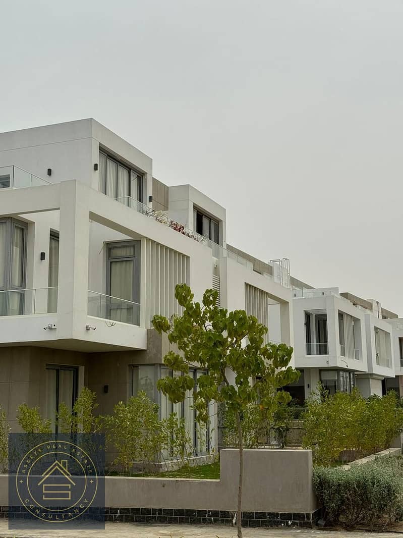 فيلا تاون هاوس RESALE برايم لوكيشن استلام فوري في جولز التوسعات الشرقية بأقل سعر  JOULZ PRIME LOCATION TOWNHOUSE FOR SALE 1