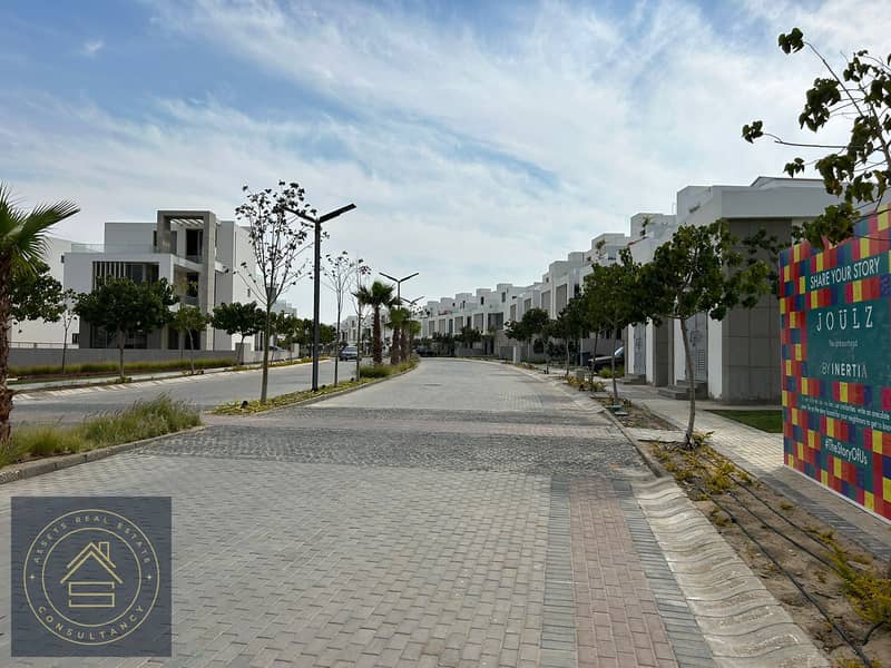 فيلا تاون هاوس RESALE برايم لوكيشن استلام فوري في جولز التوسعات الشرقية بأقل سعر  JOULZ PRIME LOCATION TOWNHOUSE FOR SALE 4