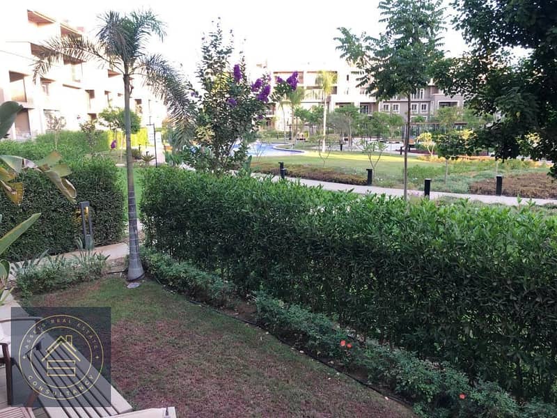 2Bedrooms garden apartment for sale at October Plaza Sodic 6th , asking for 2.48 million down payment and the remain over 6 years 2