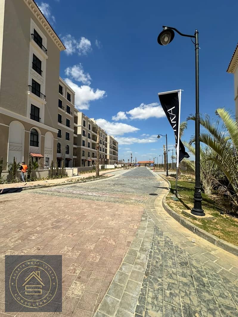 Prime location Fully finished Resale Apartment at Village West Dorra Sheikh Zayed , 3 minutes from Hyper one 9