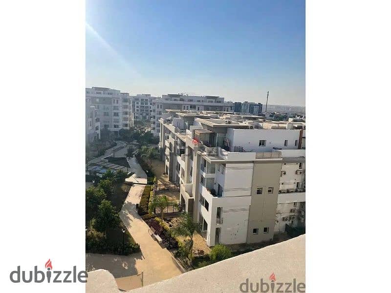 Apartment for sale directly on the landscape, 147 square meters, in installments, in Hyde Park, Fifth Settlement 6