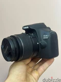 camera canon 2000D 0