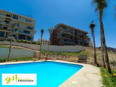 Apartment fully finished with Garden best location direct on the pool in V - Residence 0