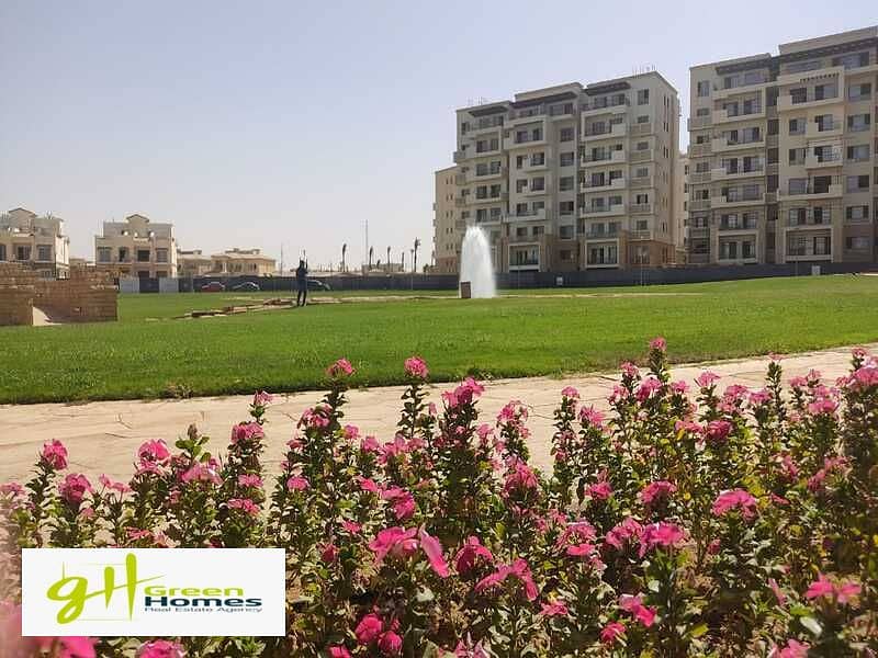 Amazing apartment garden with Prime Location in Uptown Cairo 4