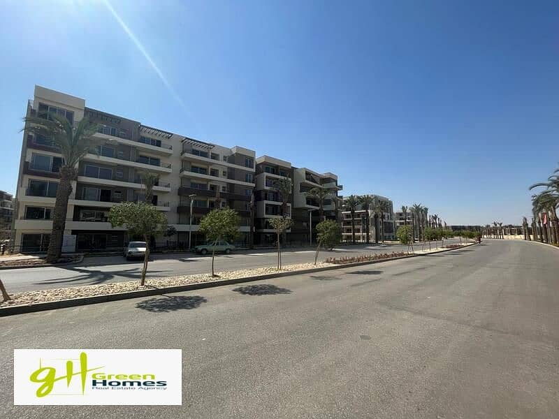 Apartment with garden Facing North for sale with Installments till 2028 at Palm Hills New Cairo 4