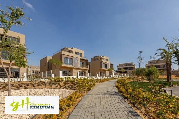 Prime Town house With Installments In Palm hills new cairo 3