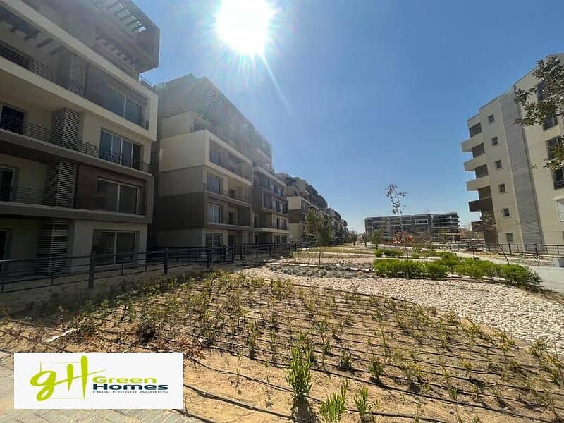 Studio Open View For Sale with lowest down-payment at Palm Hills New Cairo 5