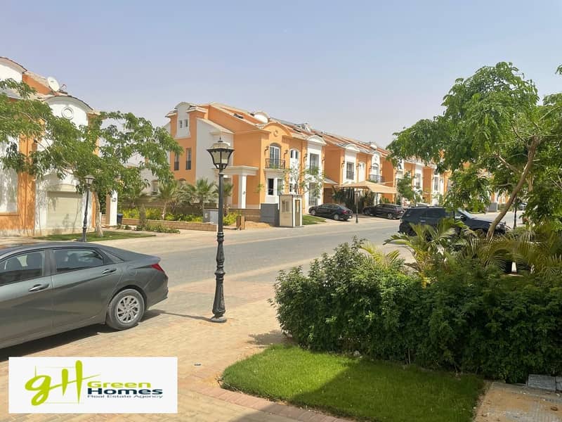 Town House Middle 266 m In Layan New Cairo 5